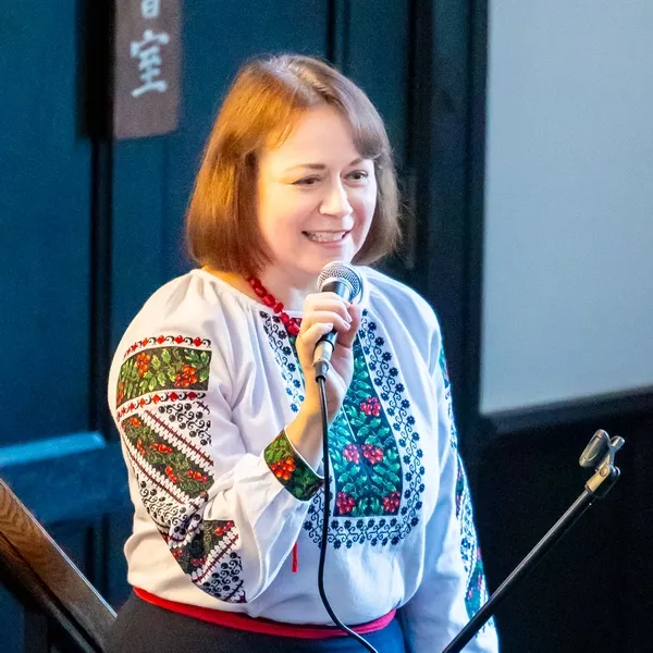 Оксана Піскунова, член правління НПО «Україна-Йокогама», перекладач